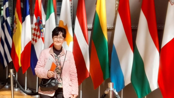 az-ember-es-a-kozosseg-ertekein-alapulo-europa-interju-bakacsi-viktoriaval