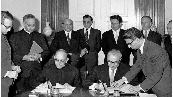 a-csend-egyhaza-vagy-a-parbeszed-egyhaza-a-szentszeki-keleti-politika-chiara-lubich-es-a-vasfuggony-kihivasa-1-resz