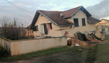 nagylelku-osszefogas-a-horvat-foldrenges-nyoman