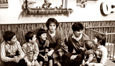 egy-regi-foto-hatoldalara