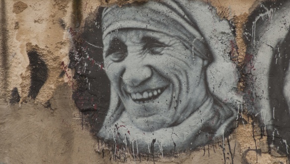 itt-vagyok-jezus-szeress-engem-terez-anya-gondolatai-az-eucharisztiarol