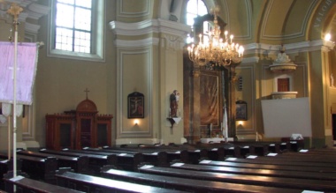 a-covid-hatasa-a-plebaniak-eletere-kiurulnek-e-a-templomok