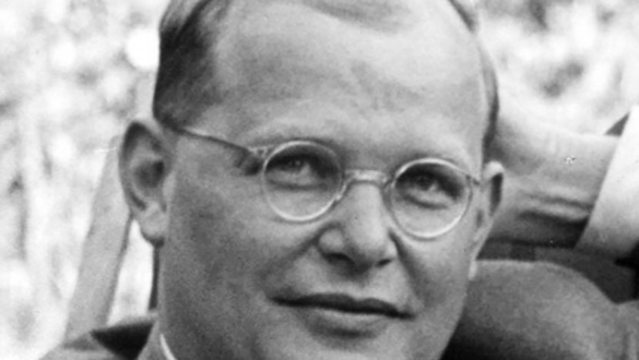 insegben-keresik-az-emberek-istent-15-nap-dietrich-bonhoefferrel