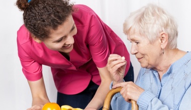 erteket-hordozo-torekenyseg-orvosi-szemmel-az-idoskorrol