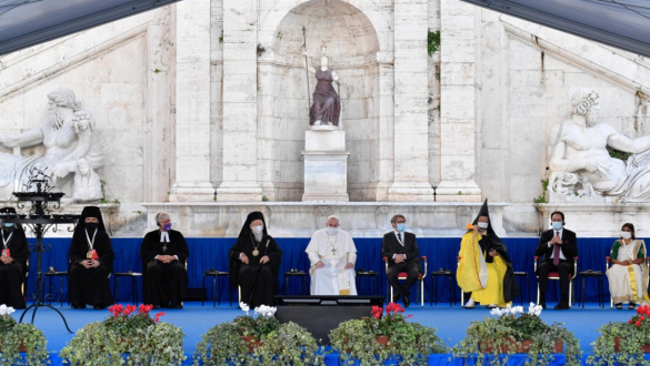 beke-es-testveriseg-a-vallasok-kozotti-parbeszed-jegyeben