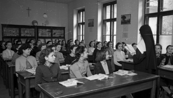 szerzetesi-eletutak-hamarosan-uj-konyv-az-uj-varosnal