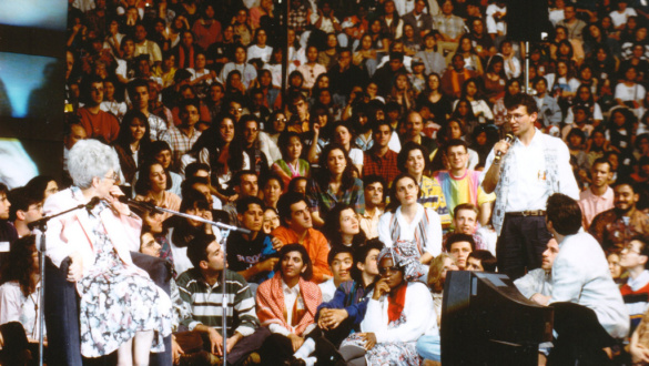 genfest-95-a-fiatalok-bemutattak-az-egyesult-vilagot