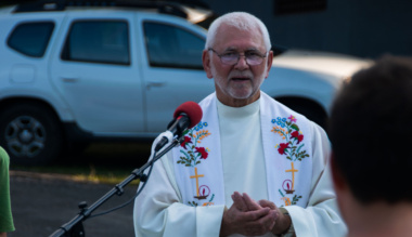 javorka-lajos-atya-formaljunk-elo-szeretetkozossegeket