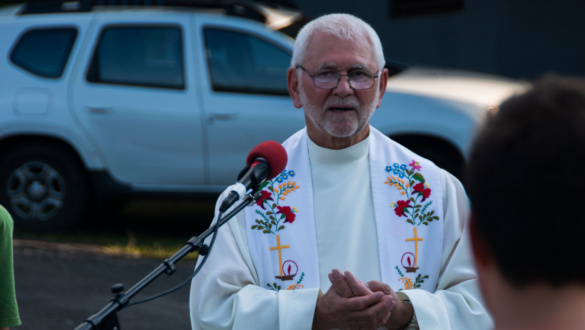 javorka-lajos-atya-formaljunk-elo-szeretetkozossegeket