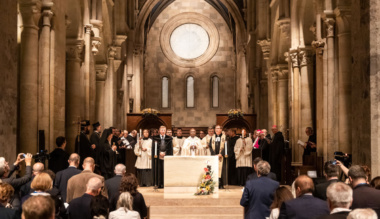 bekevagy-es-okumene-konferencia-az-ezereves-apatsagban