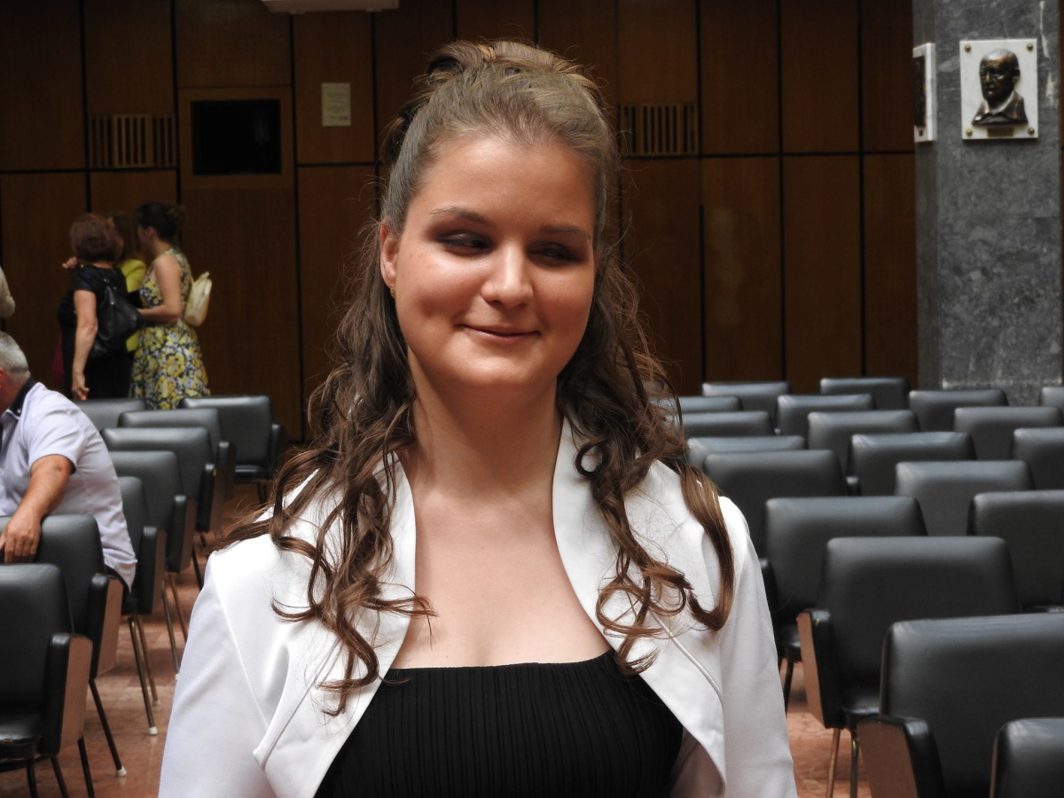 „Nekem minden új helyzet kihívás, nem nehézség” – beszélgetés Almádi Evelinnel nekem-minden-uj-helyzet-kihivas-nem-nehezseg-beszelgetes-almadi-evelinnel