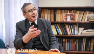 krisztus-a-kereszten-interju-kocsis-imre