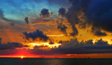 a-kis-herceg-es-a-lampagyujtogato