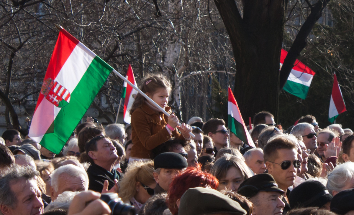 Hogyan teremtsünk nemzeti ünnepet a gyerekeinknek? hogyan-teremtsunk-nemzeti-unnepet-a-gyerekeinknek