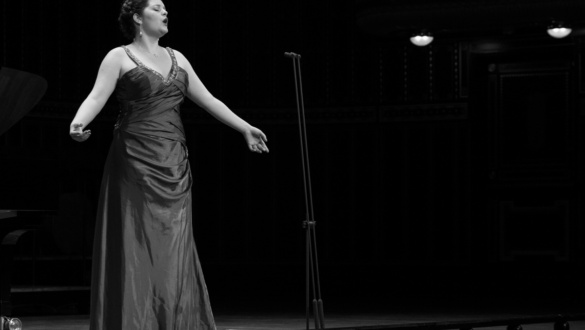 subedi-anna-koloraturszopran-a-zeneles-szamomra-felulrol-jovo-kuldetes