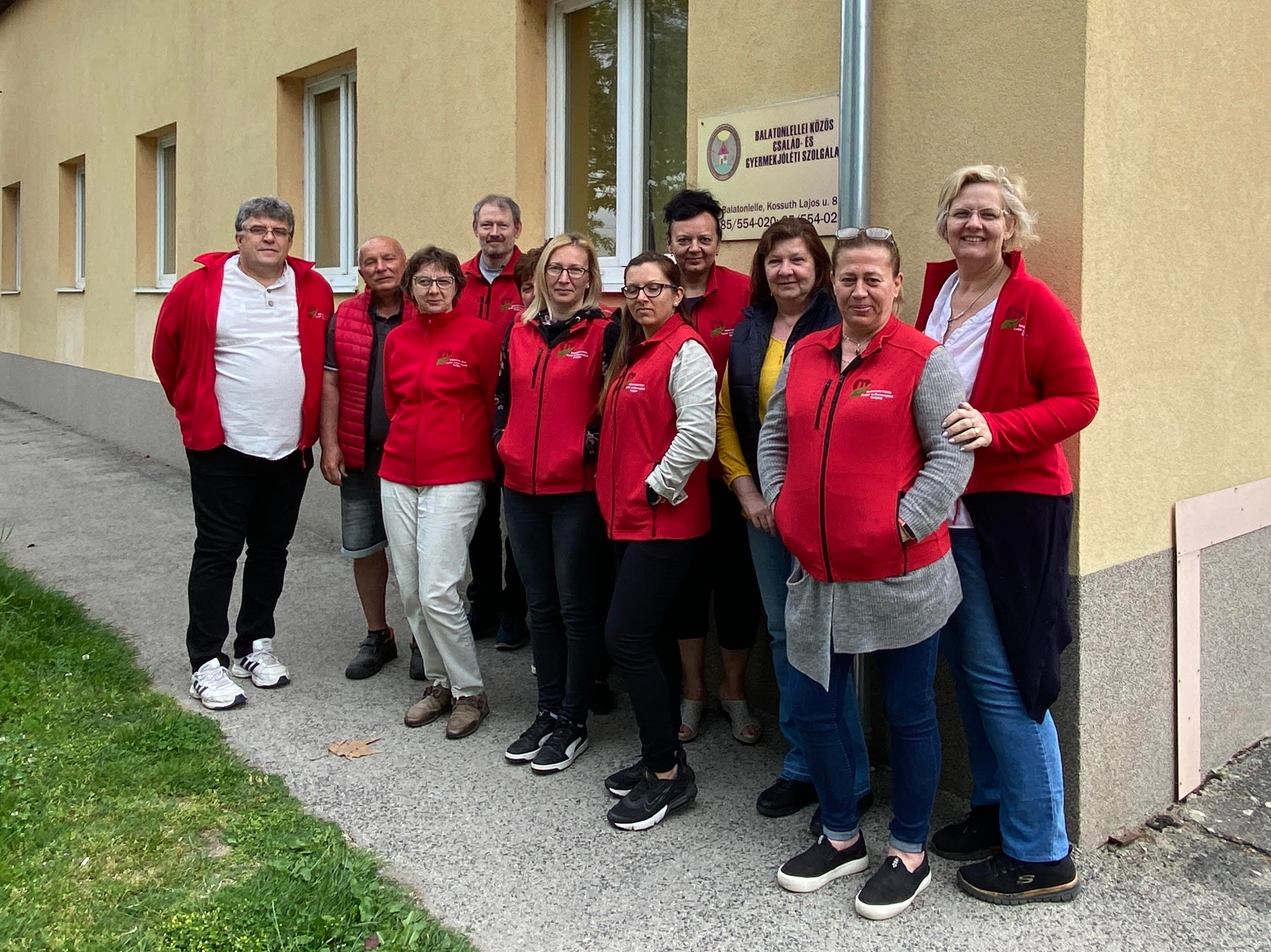 „Találd meg a saját Kalkuttádat!” – interjú Glück Évával, a balatonlellei családsegítő vezetőjével talald-meg-a-sajat-kalkuttadat-interju-gluck-evaval-a-balatonlellei-csaladsegito-vezetojevel