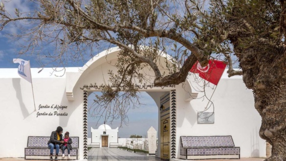 sirkert-a-tengerparton-a-felejtes-ellen