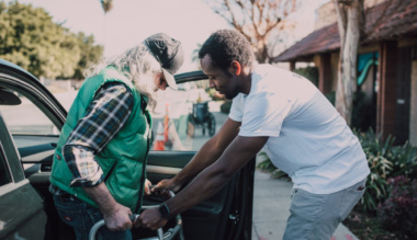 az-onzetlen-segites-a-sajat-mentalis-jolletunkre-is-kihat