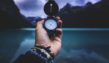 allitsuk-be-jol-az-iranytut