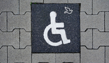 rogton-segitseg-viszonzas