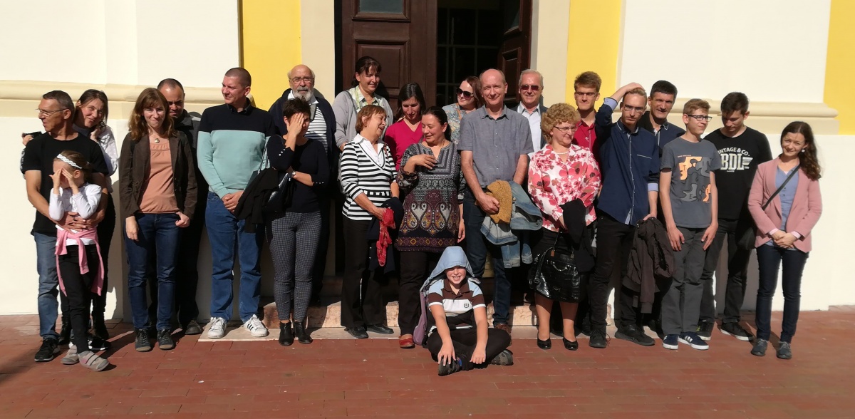 „A hívek is örülnek, ha a pap normális ember” – Interjú Kiss Imre atyával a-hivek-is-orulnek-ha-a-pap-normalis-ember-interju-kiss-imre-atyaval