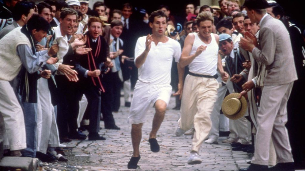 Futnak, és nem lankadnak meg – 40 éve mutatták be a Tűzszekereket futnak-es-nem-lankadnak-meg-40-eve-mutattak-be-a-tuzszekereket