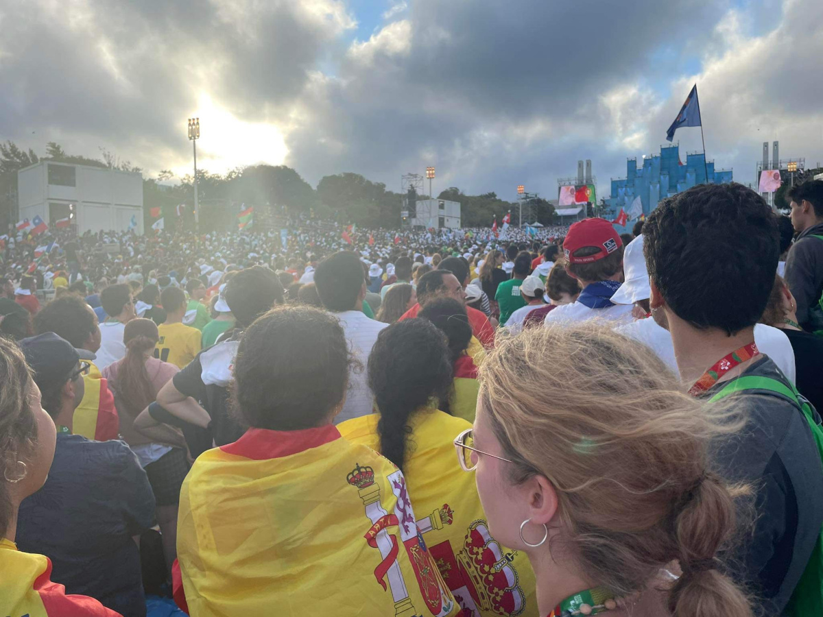 Két hét mennyország – Ifjúsági Világtalálkozó Lisszabonban ket-het-mennyorszag-ifjusagi-vilagtalalkozo-lisszabonban